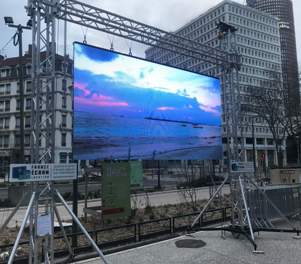 Led Screen Manufacturers - Integral